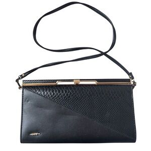 Vintage 1970s Black Leather Clutch Shoulder Bag – Croc Embossed, Made in England
